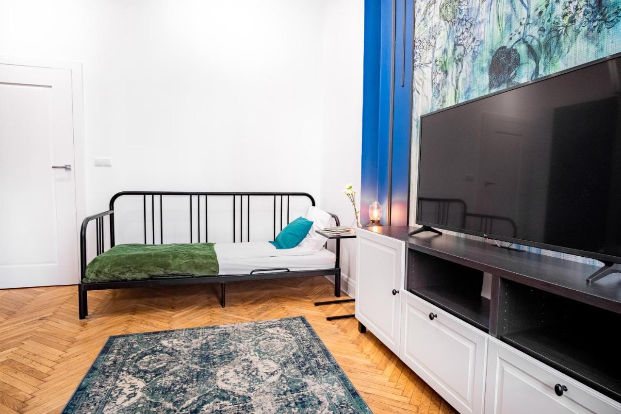 At Krakow Apartments Dış mekan fotoğraf